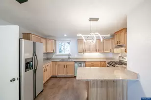 317 Vincent St, Philomath, OR 97370 - Photo 10