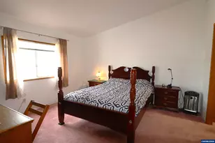 2752 Oakland Lp SE, Salem, OR 97317 - Photo 10