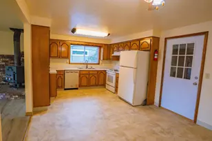 4731 Serra Ct NE, Salem, OR 97317 - Photo 6