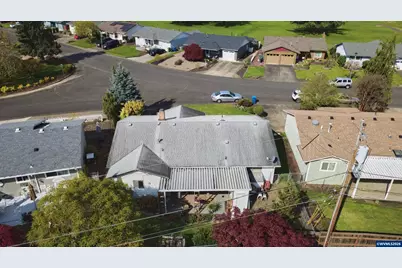1740 Vanderbeck Ln, Woodburn, OR 97071 - Photo 32