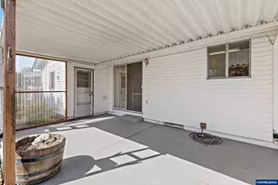 1740 Vanderbeck Ln, Woodburn, OR 97071 - Photo 30