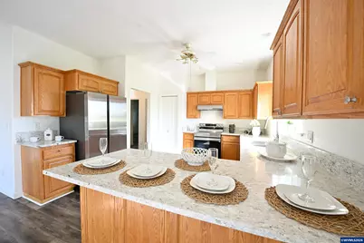 5265 Snowflake St SE, Salem, OR 97306 - Photo 4
