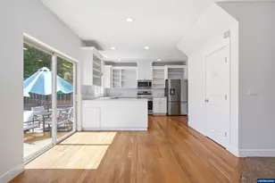 1964 Jamison Dr SE, Salem, OR 97306 - Photo 14