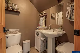 1760 SW Goucher Ct, McMinnville, OR 97128 - Photo 38