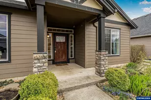 221 E 16th St, Lafayette, OR 97127 - Photo 6