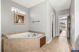 221 E 16th St, Lafayette, OR 97127 - Photo 30