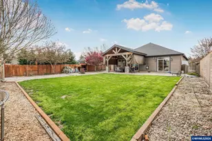 221 E 16th St, Lafayette, OR 97127 - Photo 42