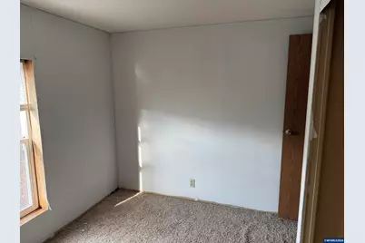 612 N Cascade (#25) Dr, Woodburn, OR 97071 - Photo 18