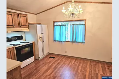 612 N Cascade (#25) Dr, Woodburn, OR 97071 - Photo 6