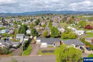 605 NW Orchard Dr, Dallas, OR 97338 - Photo 16