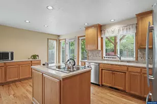 2072 22nd Ave SE, Albany, OR 97322 - Photo 14