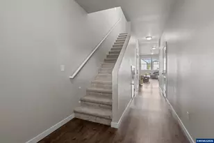 760 S 16th St, Philomath, OR 97370 - Photo 28