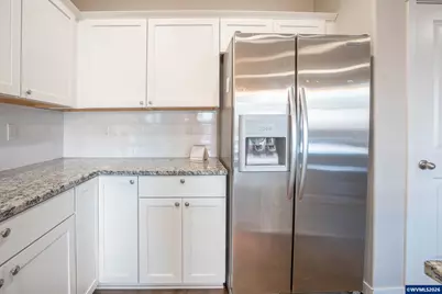 760 S 16th St, Philomath, OR 97370 - Photo 12