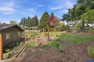 1290 Scenic View Dr, Stayton, OR 97383 - Photo 36