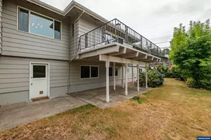 3385 Balsam Dr S, Salem, OR 97302 - Photo 8