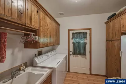 31220 Berlin Rd, Lebanon, OR 97355 - Photo 22