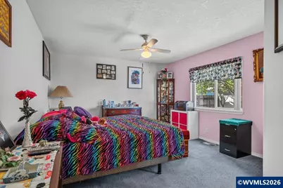 451 Whitney St, Stayton, OR 97383 - Photo 16