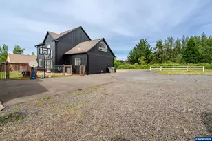 1140 46th Avenue, Sweet Home, OR 97386 - Photo 34