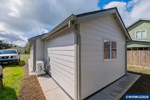 2404 10th St, Tillamook, OR 97141 - Photo 36