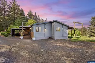 3543 Crooked Finger Rd NE, Scotts Mills, OR 97375 - Photo 2