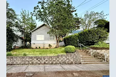 724 N Main St, Brownsville, OR 97327 - Photo 1