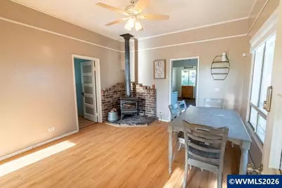 724 N Main St, Brownsville, OR 97327 - Photo 12