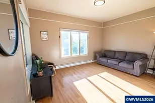 724 N Main St, Brownsville, OR 97327 - Photo 16