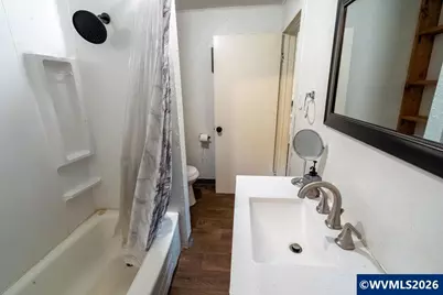 724 N Main St, Brownsville, OR 97327 - Photo 20