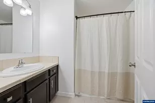 406 Sunset Ct, Amity, OR 97101 - Photo 18