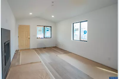 2456 Phillips Wy, Lebanon, OR 97355 - Photo 6