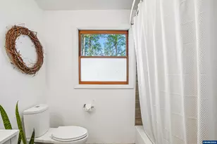 1143 Lansford Dr SE, Salem, OR 97302 - Photo 16