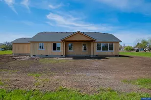348 E Kisling Ave, Brownsville, OR 97327 - Photo 8