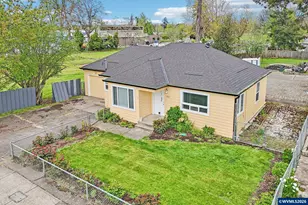 4055 Silverton Rd NE, Salem, OR 97305 - Photo 18
