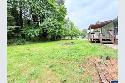 40159 Highway 228, Sweet Home, OR 97386 - Photo 14