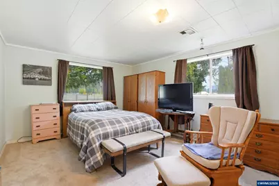 48974 SE Fairview St, Mill City, OR 97360 - Photo 20