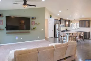 1305 SW Illihe Rd, Dallas, OR 97338 - Photo 14