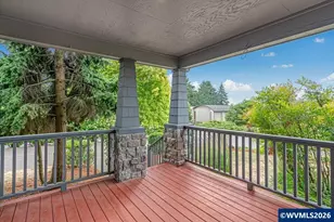 2470 Crestmont Cir S, Salem, OR 97302 - Photo 10