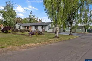 5665 Silverton Rd NE, Salem, OR 97305 - Photo 48
