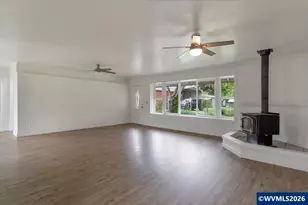 38159 Weirich Dr, Lebanon, OR 97355 - Photo 20