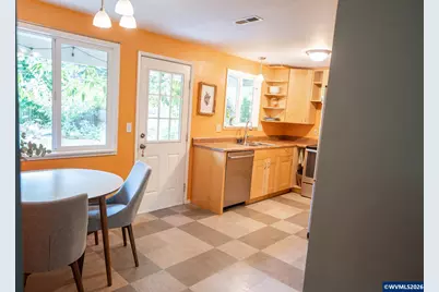 1905 SE Bethel St, Corvallis, OR 97333 - Photo 8