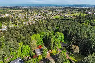 2468 Emerald Dr NW, Salem, OR 97304 - Photo 48