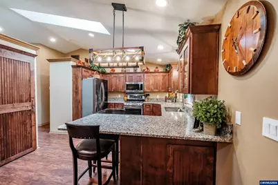 2120 Woodhaven Ct NW, Salem, OR 97304 - Photo 14