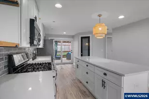 808 Melissa St SE, Salem, OR 97306 - Photo 16