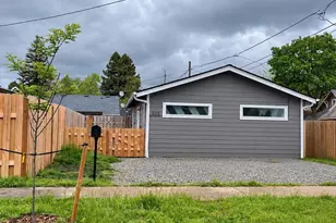 494 17th St SE, Salem, OR 97301 - Photo 10