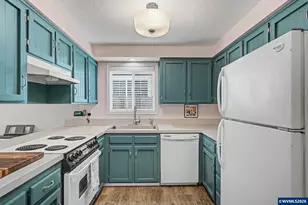 1036 Charlene St S, Salem, OR 97306 - Photo 8