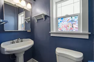 105 River St NE, Salem, OR 97301 - Photo 18
