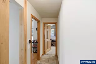 42801 Island Inn Dr, Lebanon, OR 97355 - Photo 18