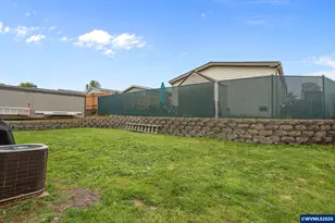 2000 Robins Lane SE, Salem, OR 97306 - Photo 30