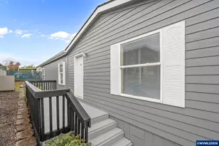 2000 Robins Lane SE, Salem, OR 97306 - Photo 4
