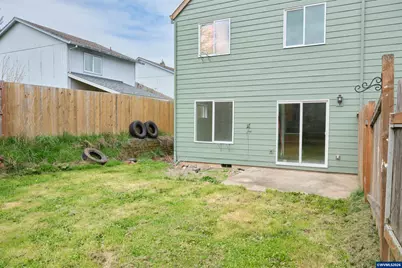 635 SW Pioneer Dr, Willamina, OR 97396 - Photo 32